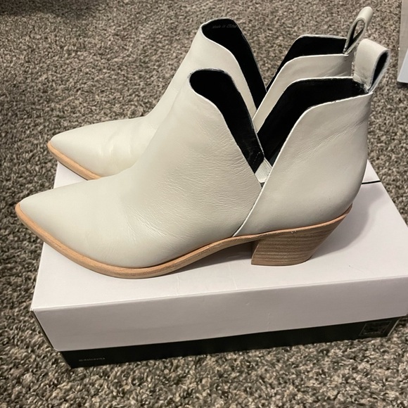 Dolce vita booties - Picture 2 of 4